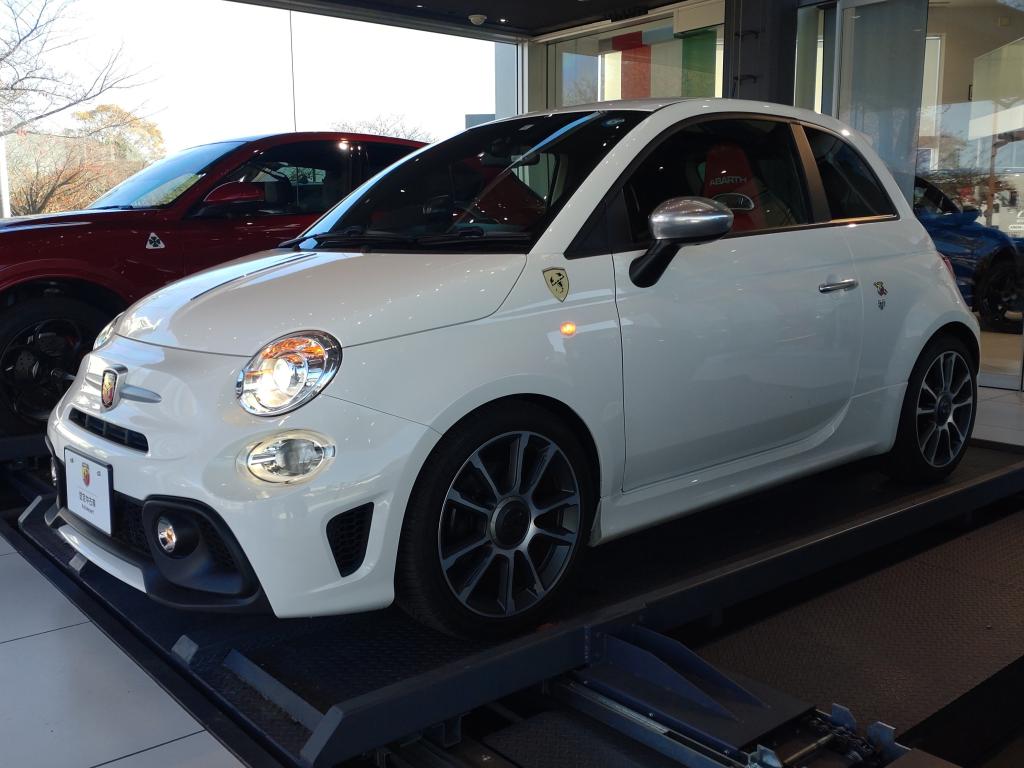 アバルト認定中古車 Abarth Autoexpert